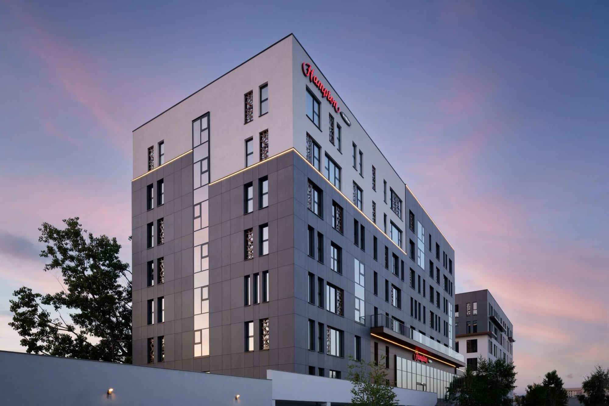 Hampton By Hilton Târgu-Mureş Exteriér fotografie